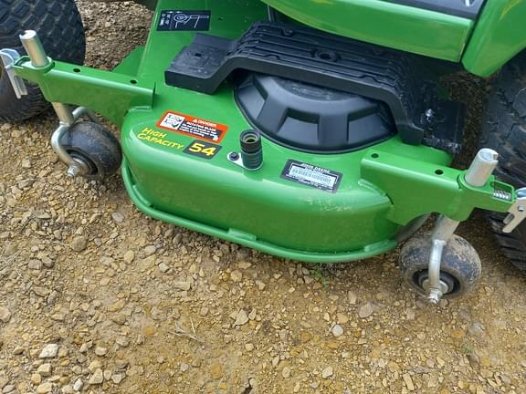 Image of John Deere X730 equipment image 2