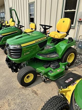 Image of John Deere X730 Image 0