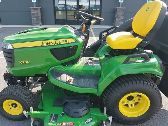 Image of John Deere X730 equipment image 2