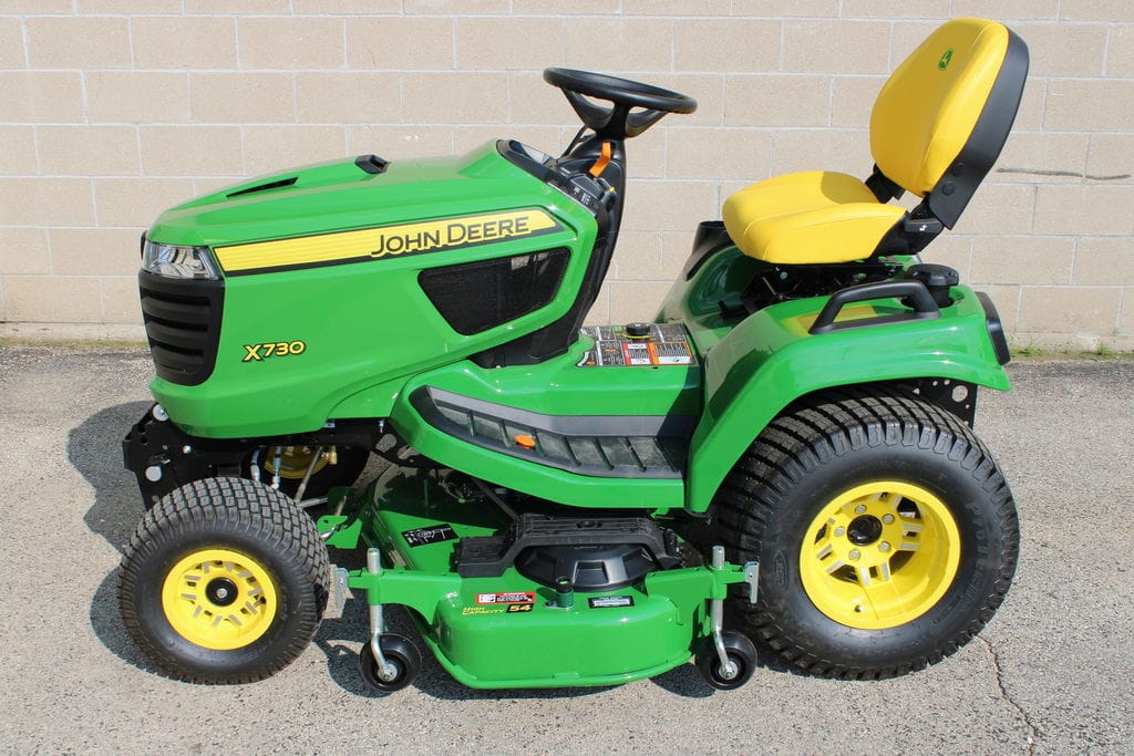 Main image John Deere X730