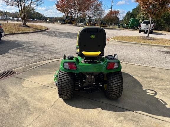 Image of John Deere X730 equipment image 3