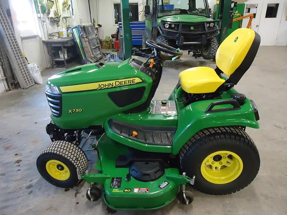 Image of John Deere X730 equipment image 1