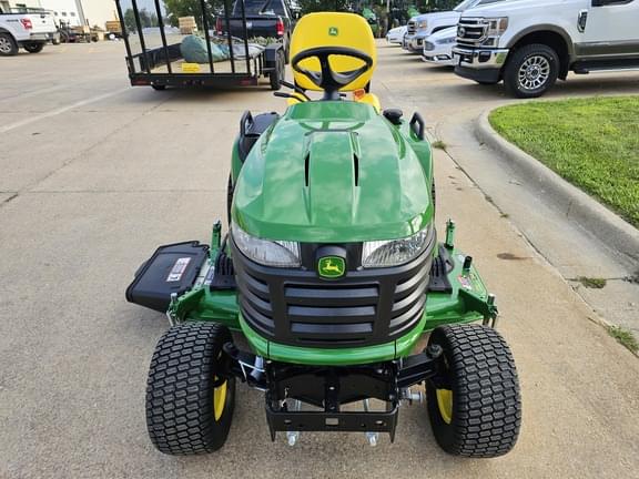 Image of John Deere X730 equipment image 1