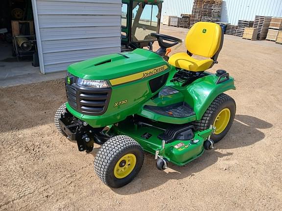 Image of John Deere X730 Primary image