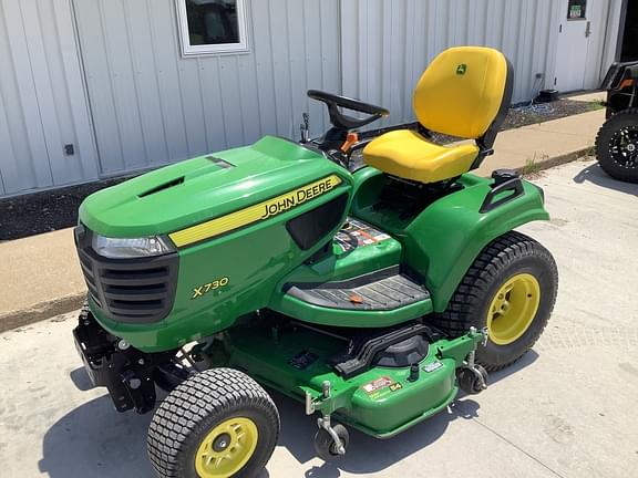 Image of John Deere X730 Primary image