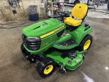 Main image John Deere X730