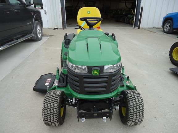 Image of John Deere X730 equipment image 2