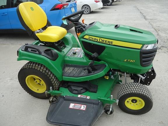Image of John Deere X730 Primary image