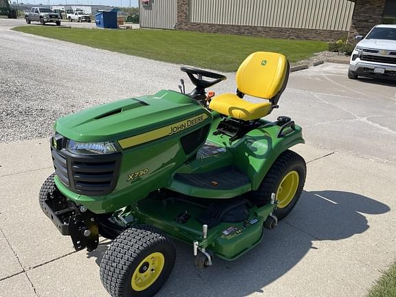 Image of John Deere X730 Primary image