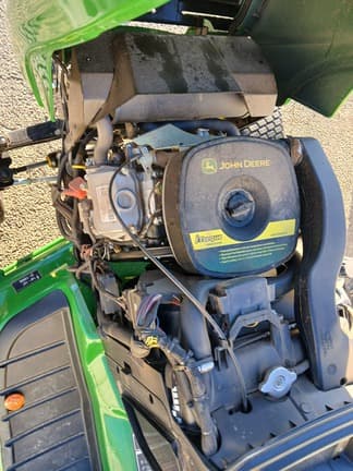 Image of John Deere X730 equipment image 4
