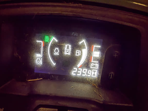 Image of John Deere X734 equipment image 4