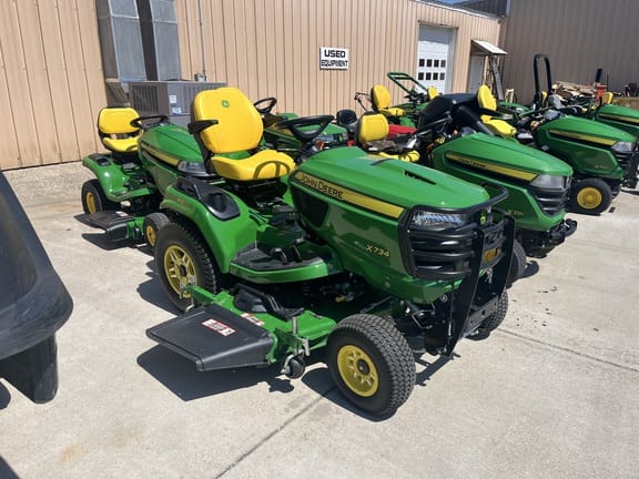 2024 John Deere X734 Equipment Image0