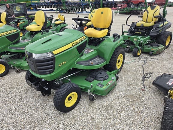 Image of John Deere X734 Primary image