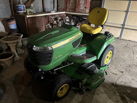 Image of John Deere X734 Primary image