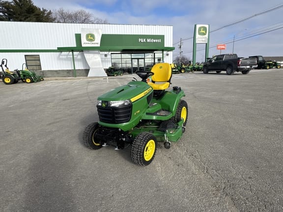 Main image John Deere X738