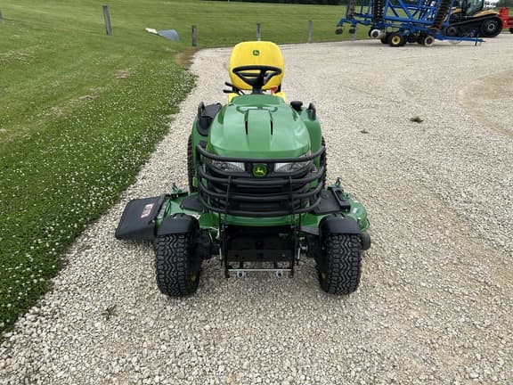 Image of John Deere X739 equipment image 3