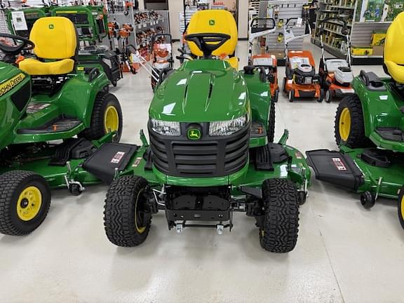 Image of John Deere X739 equipment image 2