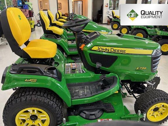 Image of John Deere X739 Primary image