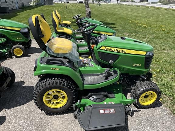 Image of John Deere X739 Primary image
