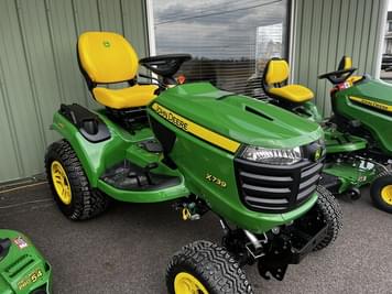 Main image John Deere X739