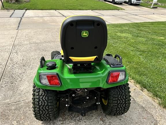 Image of John Deere X739 equipment image 3