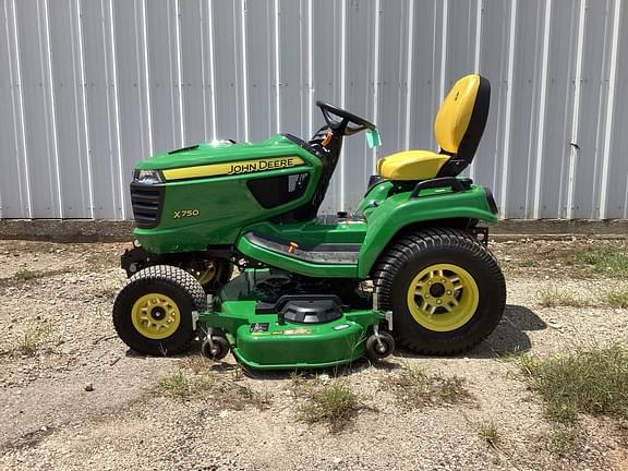 Image of John Deere X750 Primary image