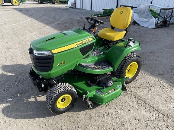 Image of John Deere X750 Primary image