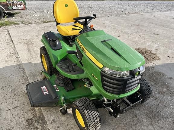 Image of John Deere X750 Primary image