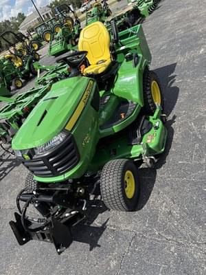 2024 John Deere X750 Image