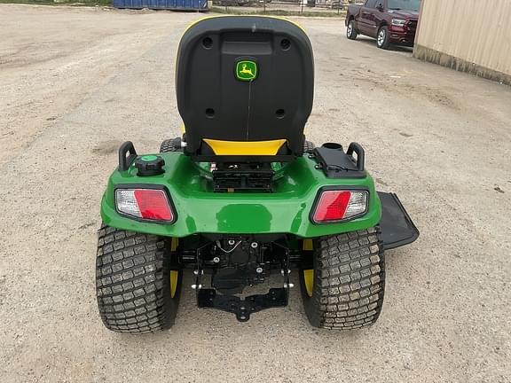 Image of John Deere X750 equipment image 3