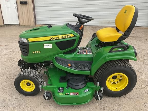 Image of John Deere X750 Primary image