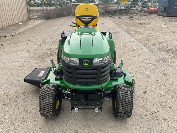Image of John Deere X750 equipment image 2