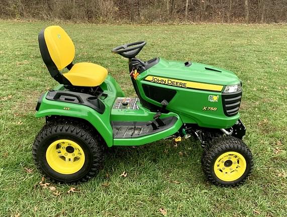 Image of John Deere X758 Primary image