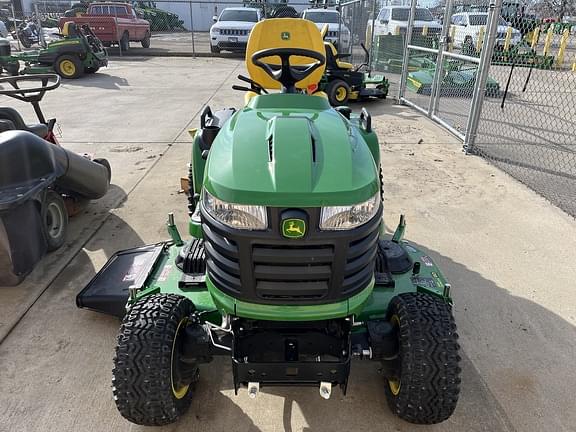 Image of John Deere X758 equipment image 1