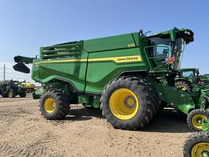 2024 John Deere X9 1000 Image