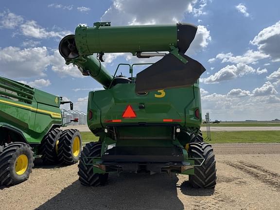 Image of John Deere X9 1000 equipment image 4