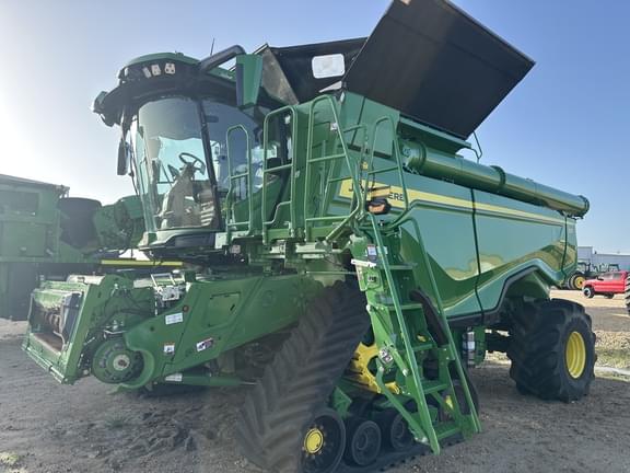 Image of John Deere X9 1000 Primary image