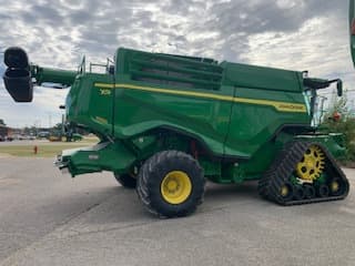 Image of John Deere X9 1000 equipment image 3