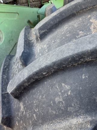 Image of John Deere X9 1000 equipment image 3