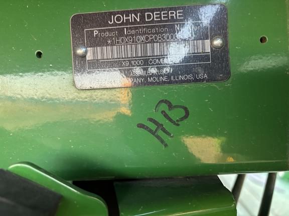 Image of John Deere X9 1000 equipment image 4