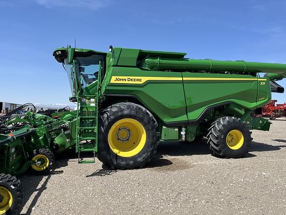 Image of John Deere X9 1000 Primary image