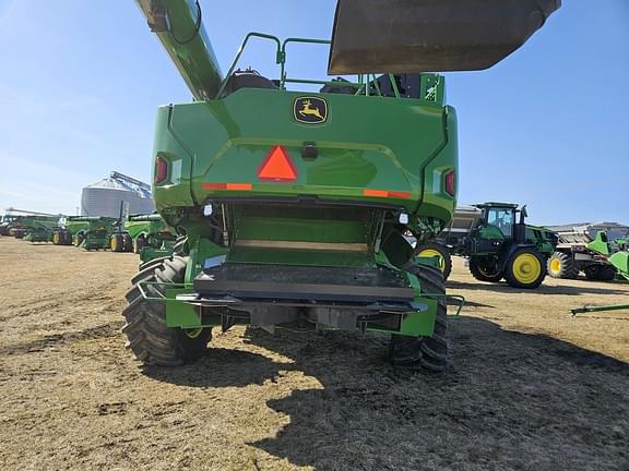 Image of John Deere X9 1000 equipment image 3