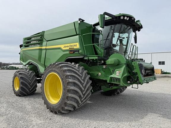 Image of John Deere X9 1000 equipment image 3