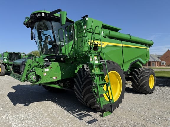 Main image John Deere X9 1000