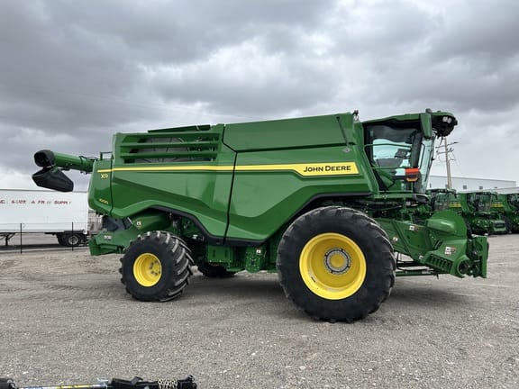 2024 John Deere X9 1000 Equipment Image0