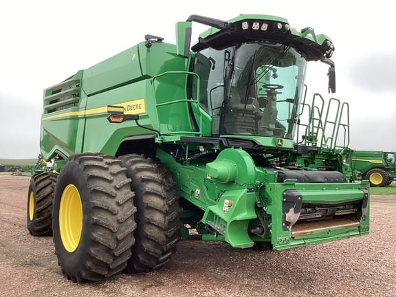 2024 John Deere X9 1000 Equipment Image0