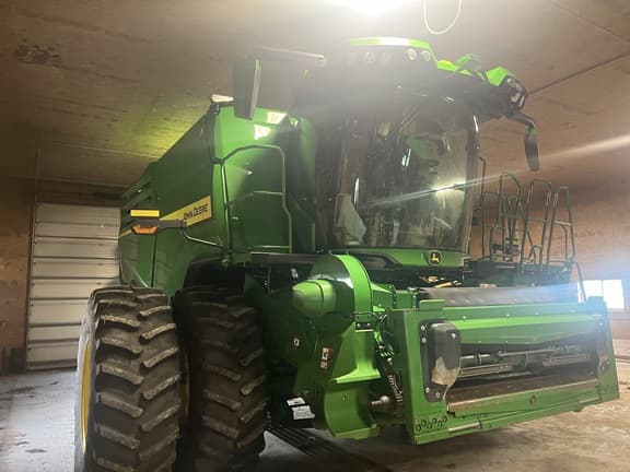 Image of John Deere X9 1000 Primary image
