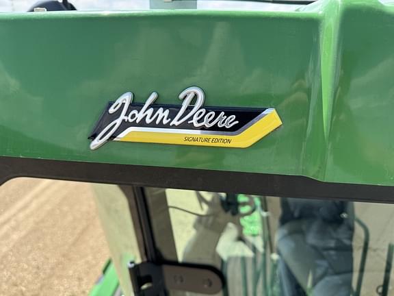 Image of John Deere X9 1000 equipment image 4