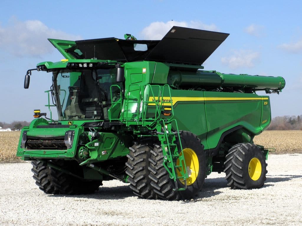 Image of John Deere X9 1000 Primary image