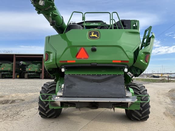 Image of John Deere X9 1000 equipment image 3